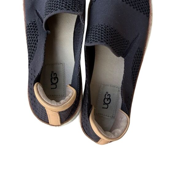 UGG Alameda Sammy Slip-On sneaker Loafers Sz 8 black knit round toe flat shoe - Picture 8 of 9